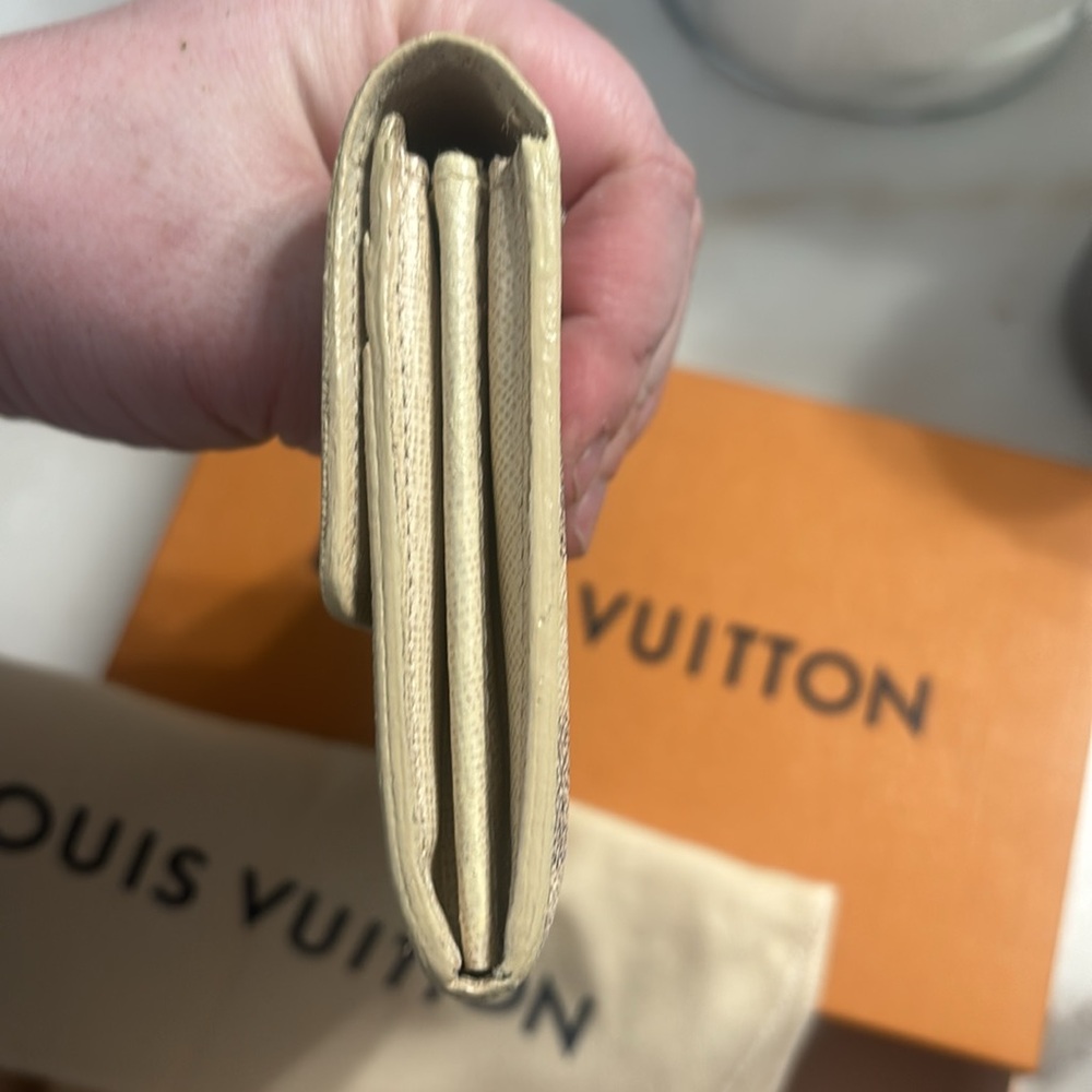 Louis Vuitton Long Wallet - Damier Azur Sarah 🖤 - Picture 11 of 12